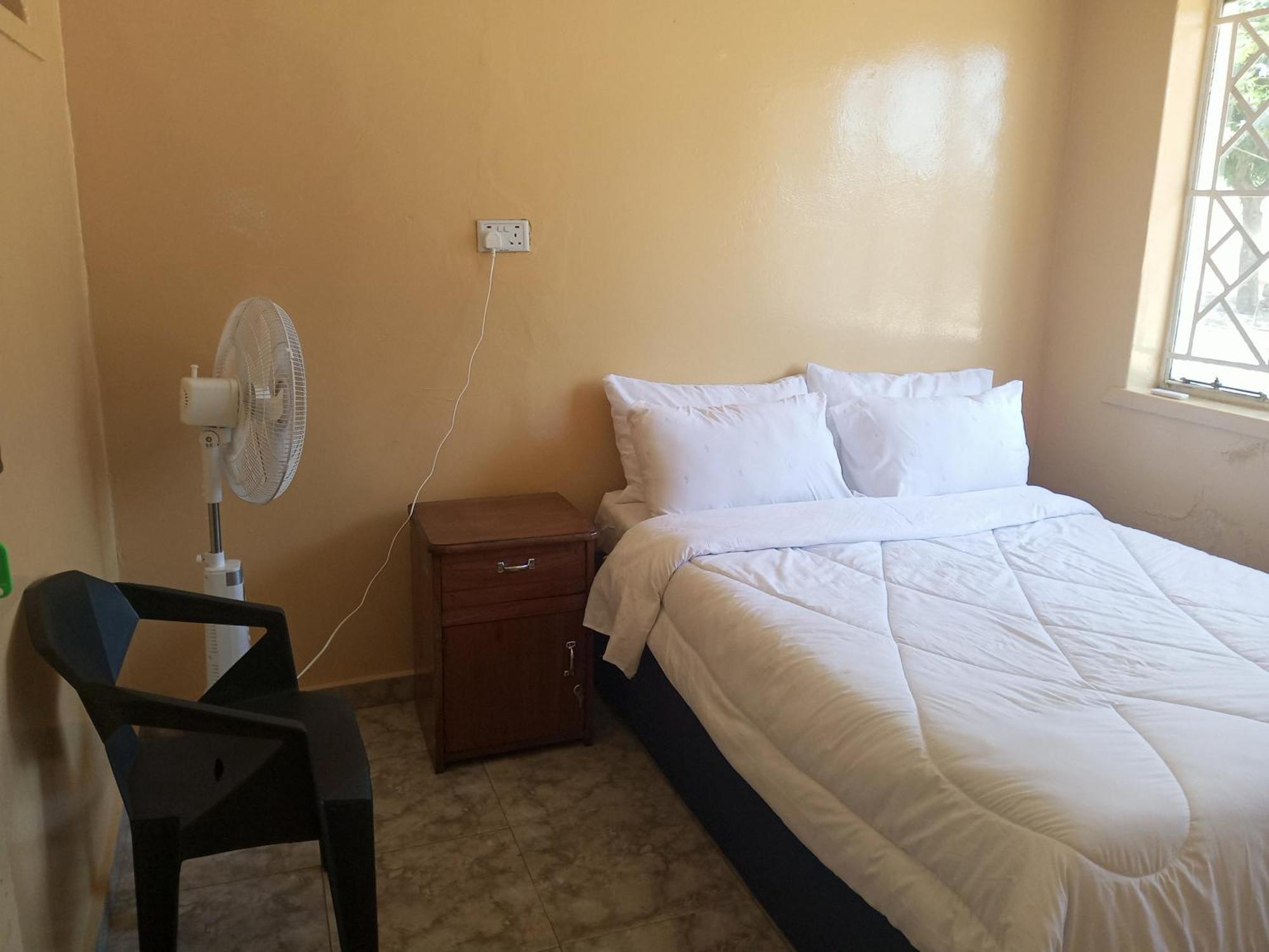Buffalo Bob Lodge Ливингстон Номер фото