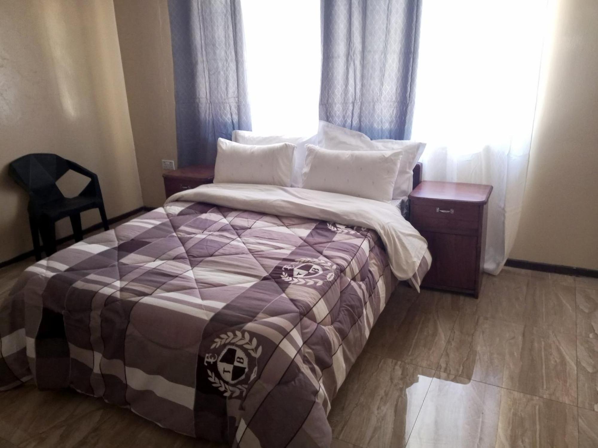 Buffalo Bob Lodge Ливингстон Номер фото